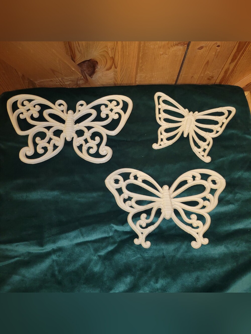 Homco Vintage White Decorative Butterfly Wall Hooks - Set of 3 Plastic